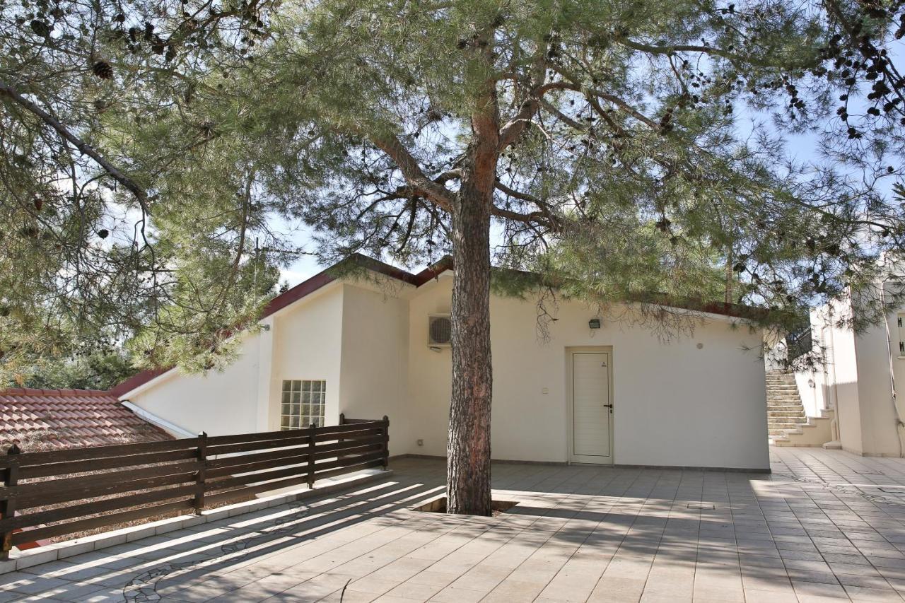 Nestor Hillside House By Trulycyprus Villa Moniatis ภายนอก รูปภาพ